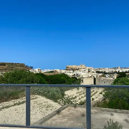 Ir-razzett Ta' Kalanc Villa Kerċem